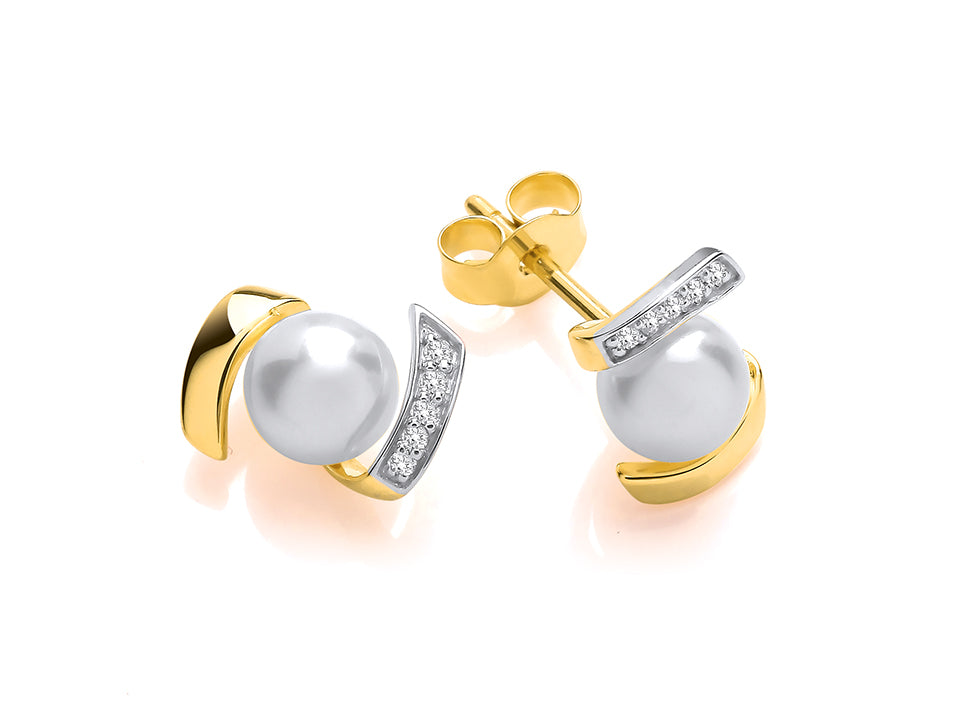 9ct Yellow Gold Fancy Freshwater Pearl & Diamond Stud Earrings