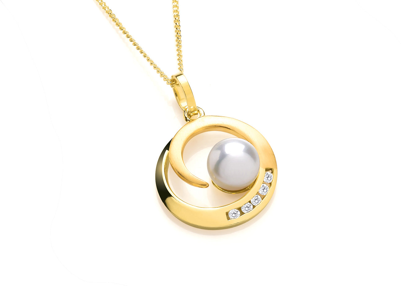 Yellow Gold Fresh Water Pearl and Diamond Pendant On Chain